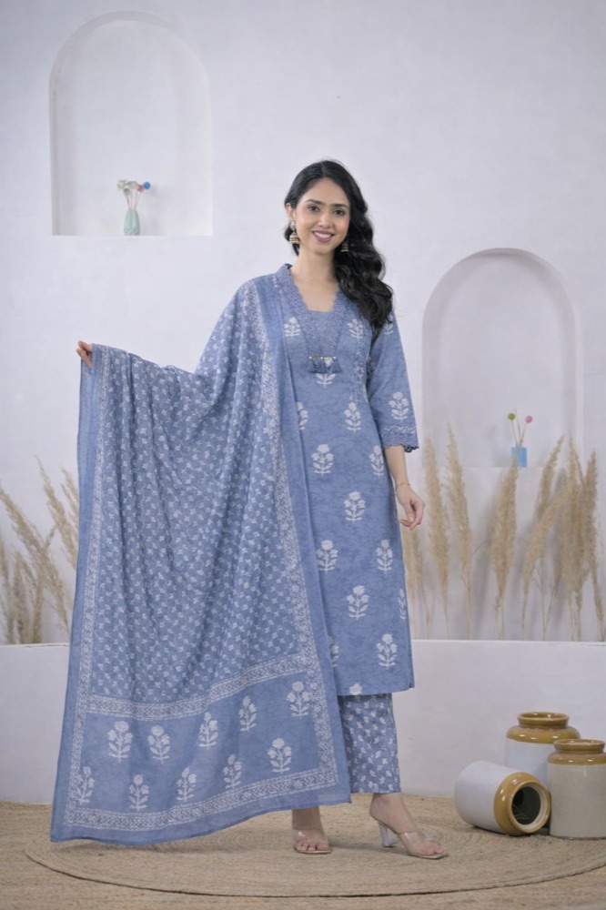 What you get — Jaipuri print wholesale design by Kala Textiles (1)